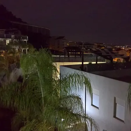 Magnifico Con Vista Panoramica Sul Mare, Terrazza Sul Tetto E Ampio Balcone , Magnificent Full Equipped Seaview Flat With Privat Parking Solarium And Terrace *